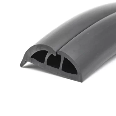 Fenderliste 40x12/28mm Sort