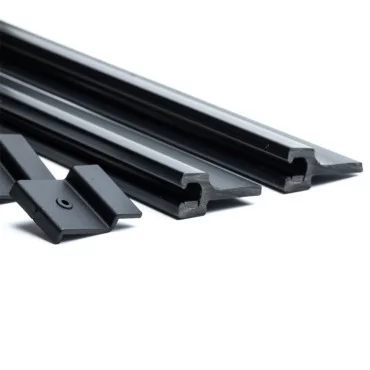 240cm Monteringsskinne Not